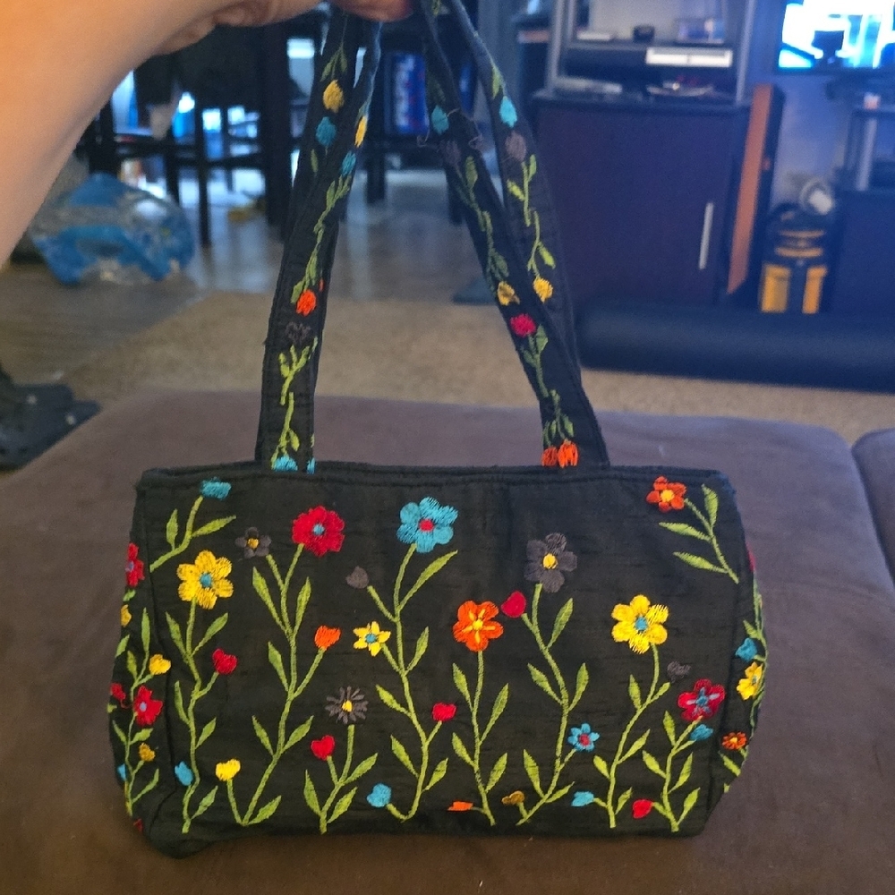 Floral Embroidered Black Handbag